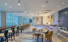 Hotel Pullman Central Park Jakarta Barat 5*